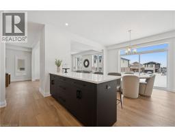 702 AUTUMN WILLOW Drive - 21