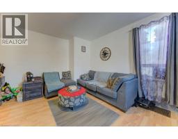 11 SIMCOE Street - 12