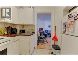 11 SIMCOE Street - 16