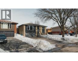 362 ROSELAWN Place - 40