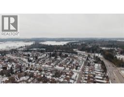 362 ROSELAWN Place - 41