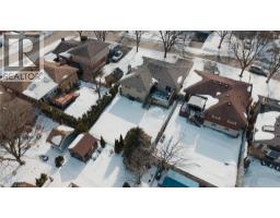 362 ROSELAWN Place - 45