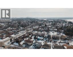 362 ROSELAWN Place - 46