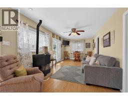 87 LAKESHORE Road - 14