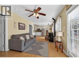 87 LAKESHORE Road - 17