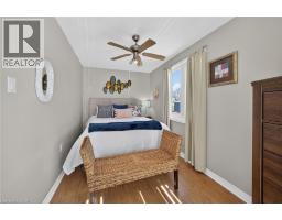 87 LAKESHORE Road - 25