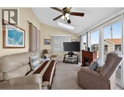 87 LAKESHORE Road - 27