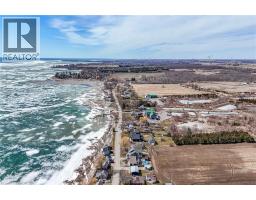 87 LAKESHORE Road - 47