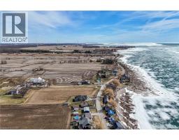 87 LAKESHORE Road - 48