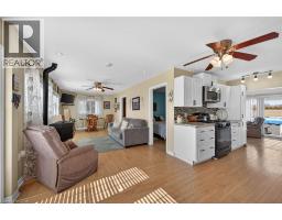 87 LAKESHORE Road - 6