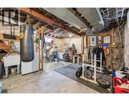 53 LOWELL Street N - 32