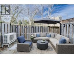 184 WESTCOURT Place - 20