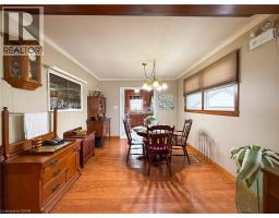 52 DAVIS Street W - 11