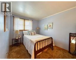 52 DAVIS Street W - 20