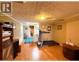 52 DAVIS Street W - 27