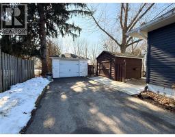 52 DAVIS Street W - 33