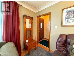 52 DAVIS Street W - 7