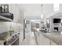 328 SHADY GLEN Crescent - 10