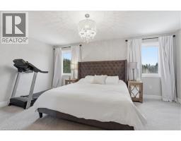 328 SHADY GLEN Crescent - 22