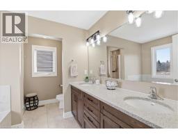 328 SHADY GLEN Crescent - 25