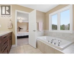 328 SHADY GLEN Crescent - 27