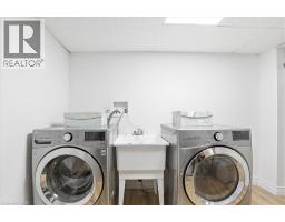 328 SHADY GLEN Crescent - 35