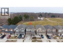 328 SHADY GLEN Crescent - 40