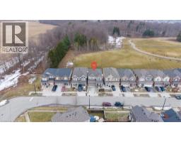 328 SHADY GLEN Crescent - 41