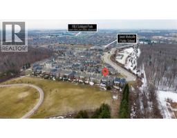 328 SHADY GLEN Crescent - 42