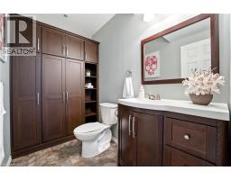 765 REID Crescent - 24