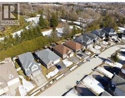 765 REID Crescent - 7