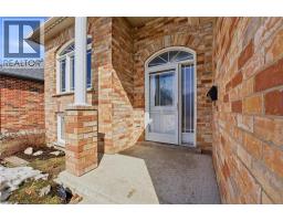 765 REID Crescent - 8