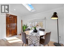 28 MACPHERSON Crescent - 5