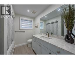 45 BLUENOSE Drive - 29