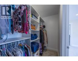 45 BLUENOSE Drive - 32