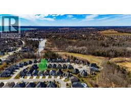 45 BLUENOSE Drive - 42