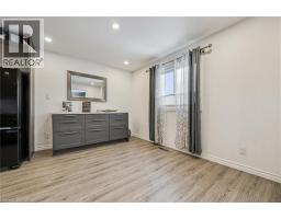 263 THE COUNTRY Way - 11