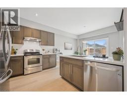 56 CONDOR Street - 12