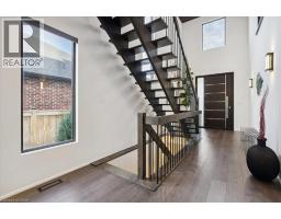 137 NEW LAKESHORE Road - 13