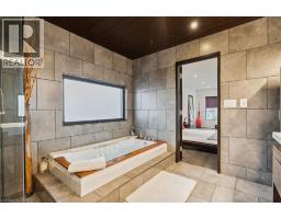 137 NEW LAKESHORE Road - 30