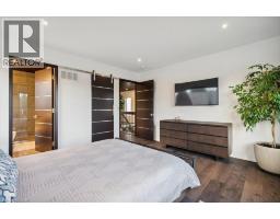 137 NEW LAKESHORE Road - 32