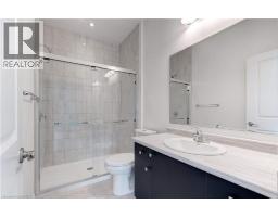 261 WOODBINE Avenue UnitNo. 26 - 13