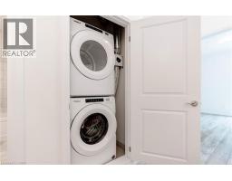 261 WOODBINE Avenue UnitNo. 26 - 17