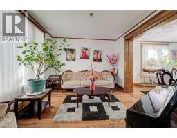 44 WALTER Street - 16