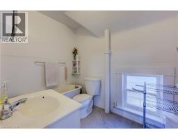 44 WALTER Street - 25