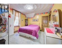 44 WALTER Street - 26