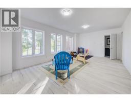 44 WALTER Street - 31