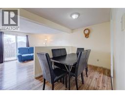 15 CARTER Crescent - 11