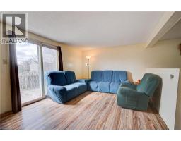 15 CARTER Crescent - 14