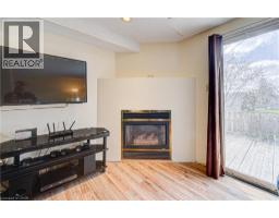 15 CARTER Crescent - 16